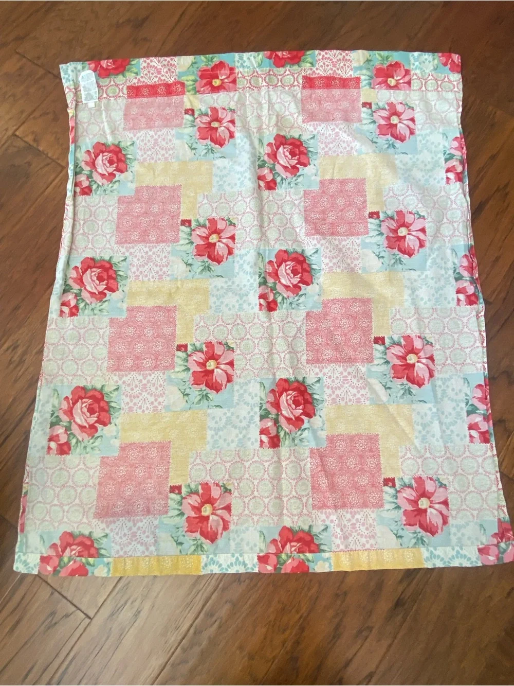 The Pioneer Woman Red Floral Patchwork Curtain Panel‎ & New Kitchen Towel